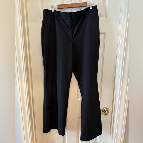 Worthington Women’s Suit  Elegant Black Blazer and Trousers - Picture 9 of 13